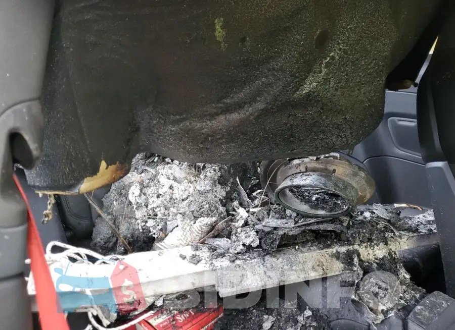 WP0AB2A93LS225657 Photo# 10