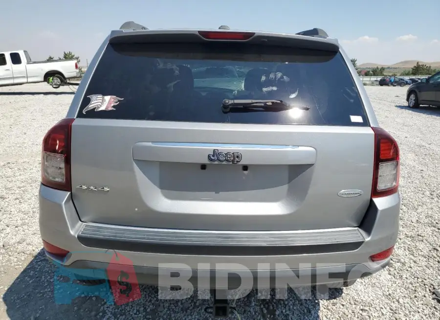 1C4NJDEB5GD781587 Photo# 6