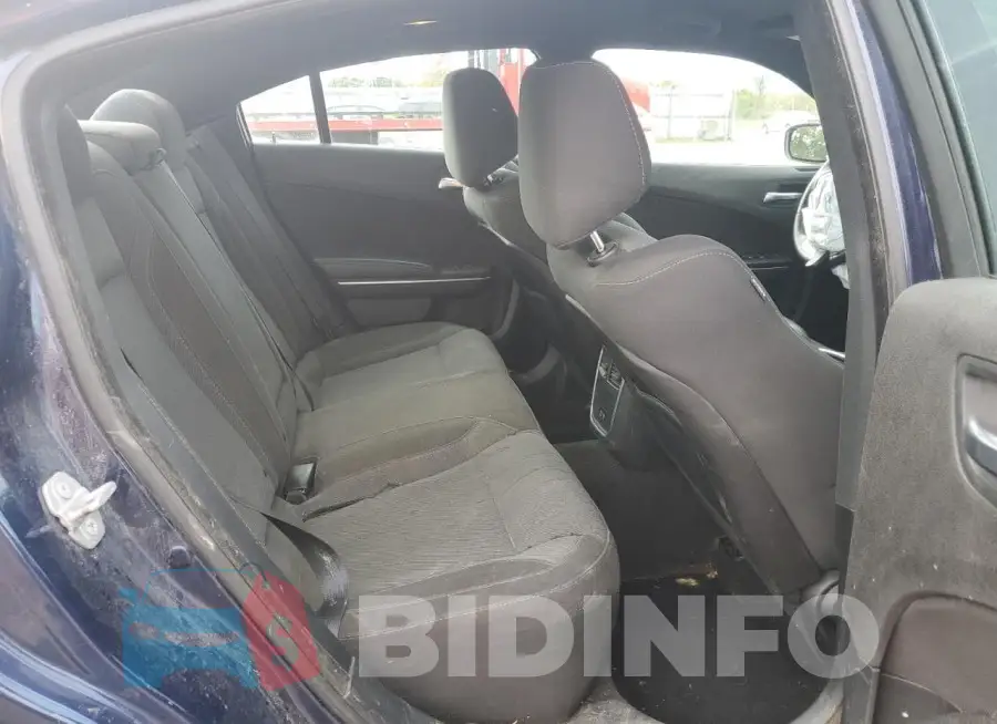 2C3CDXJG1FH754829 Photo# 10