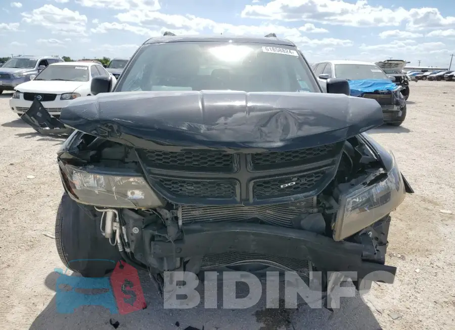 3C4PDCAB9HT683643 Photo# 5