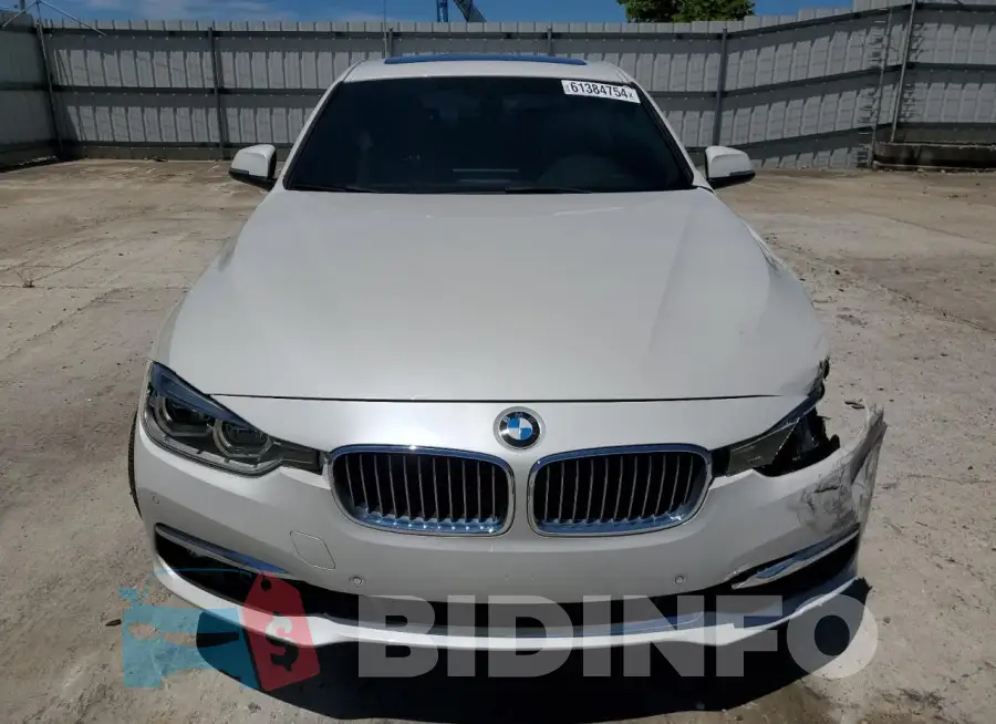 WBA8E3G51GNT76501 Photo# 5