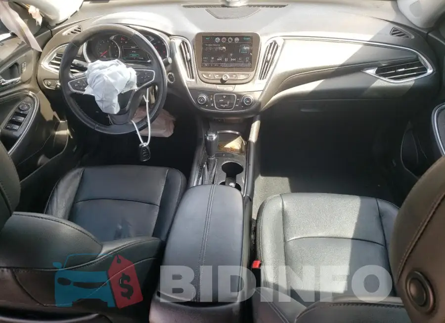 1G1ZD5ST4JF212133 Photo# 8