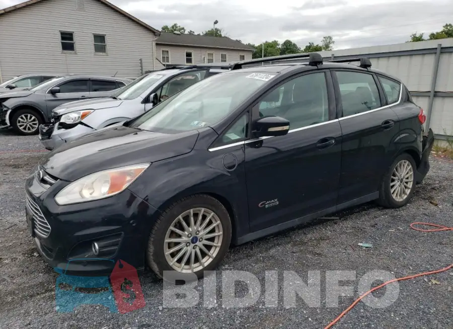 1FADP5CU5GL113952 Photo# 1