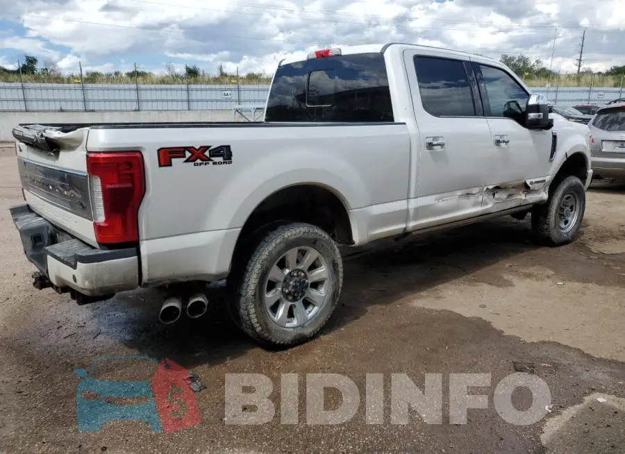 1FT7W2BT6JEB28666 Photo# 3