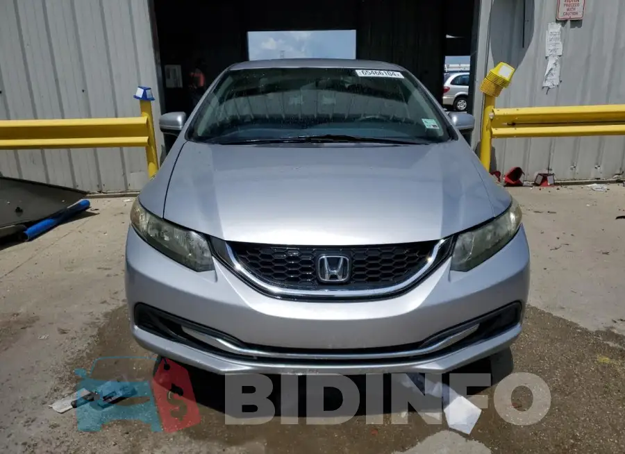 19XFB2F54FE044117 Photo# 5