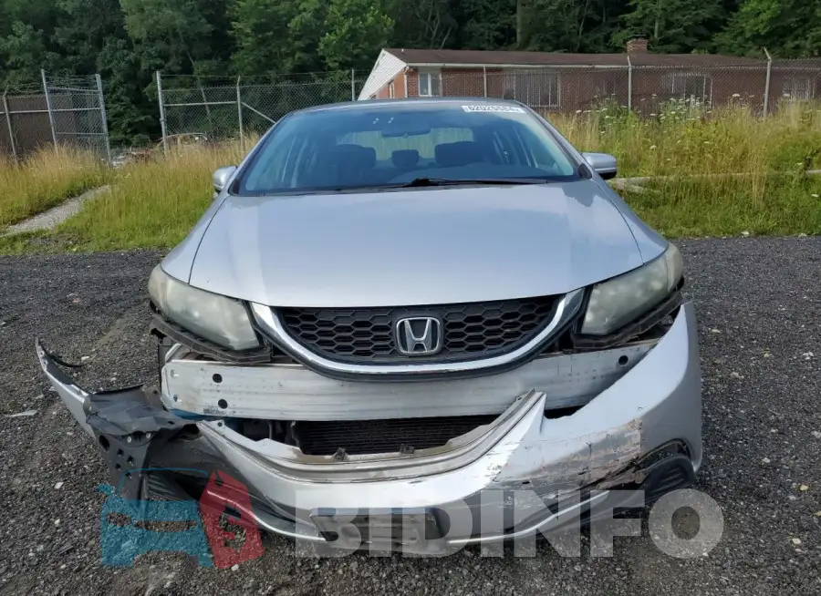 19XFB2F76FE210770 Photo# 5