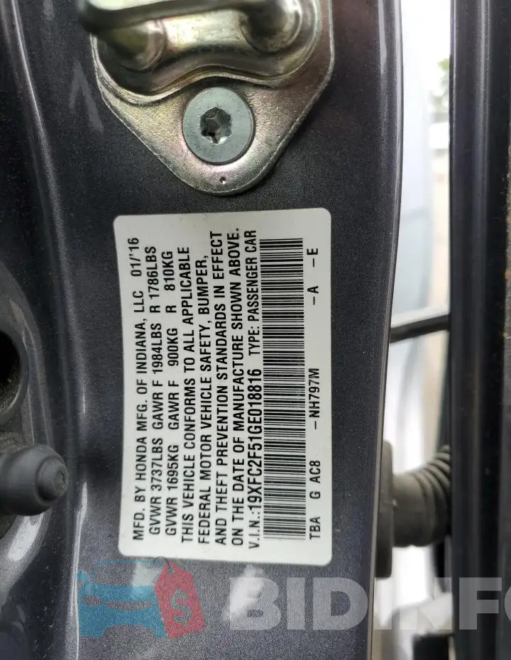 19XFC2F51GE018816 Photo# 13