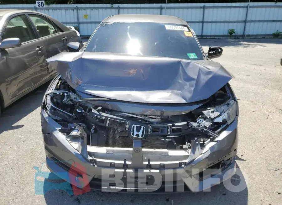 19XFC2F55HE065526 Photo# 5