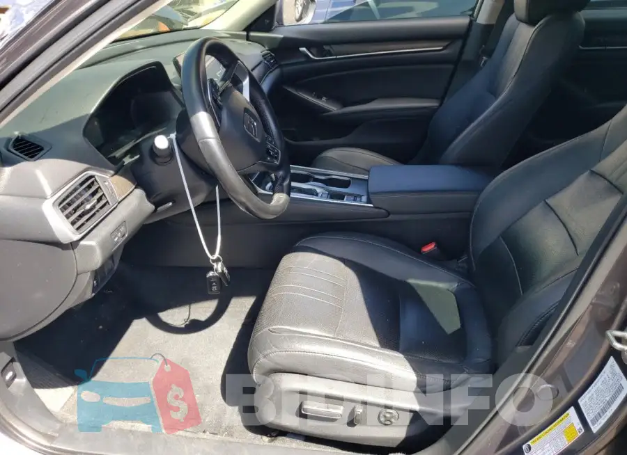 1HGCV1F50KA158098 Photo# 7