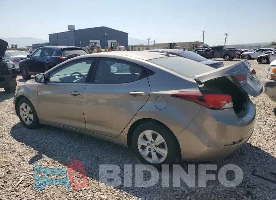 5NPDH4AE9GH699167 Photo# 2