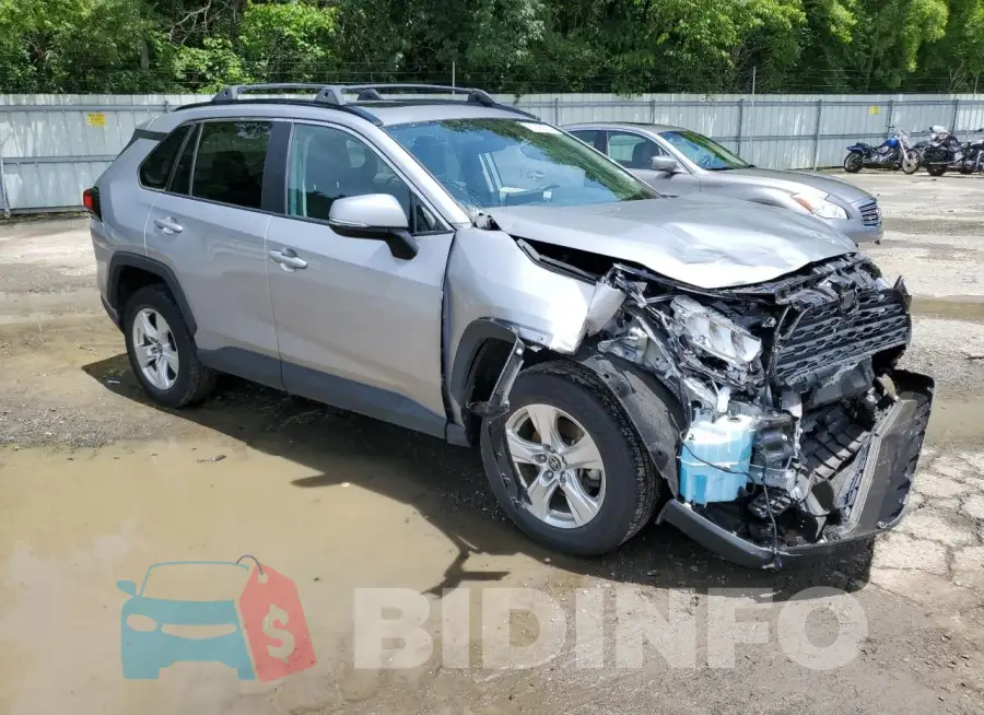2T3W1RFV8MC160838 Photo# 4