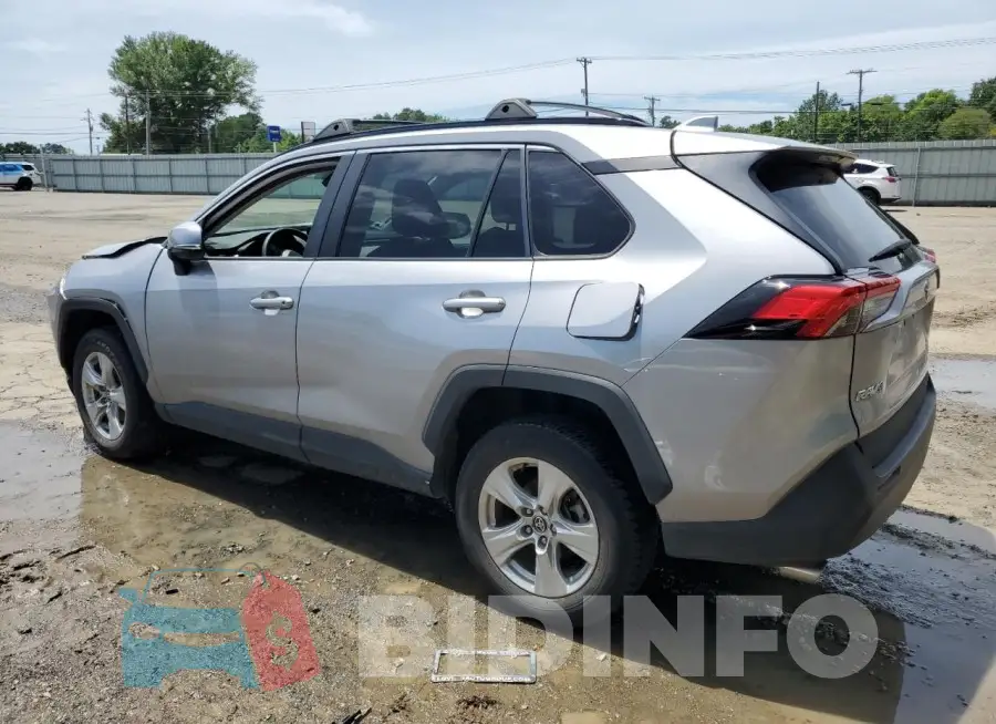 2T3W1RFV8MC160838 Photo# 2