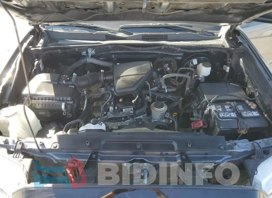 3TYRX5GN2LT002811 Photo# 11