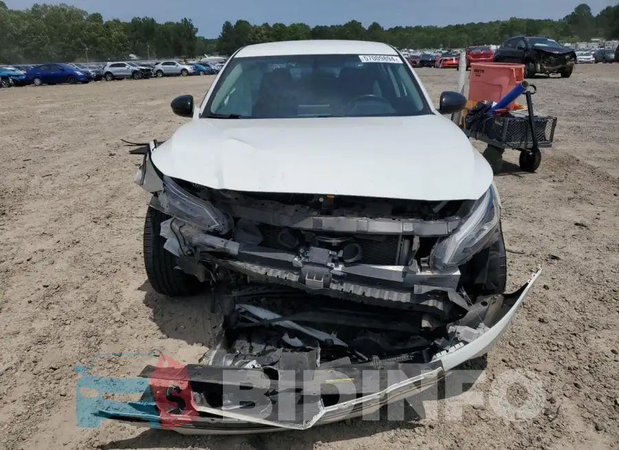 1N4BL4CV3KC162761 Photo# 5