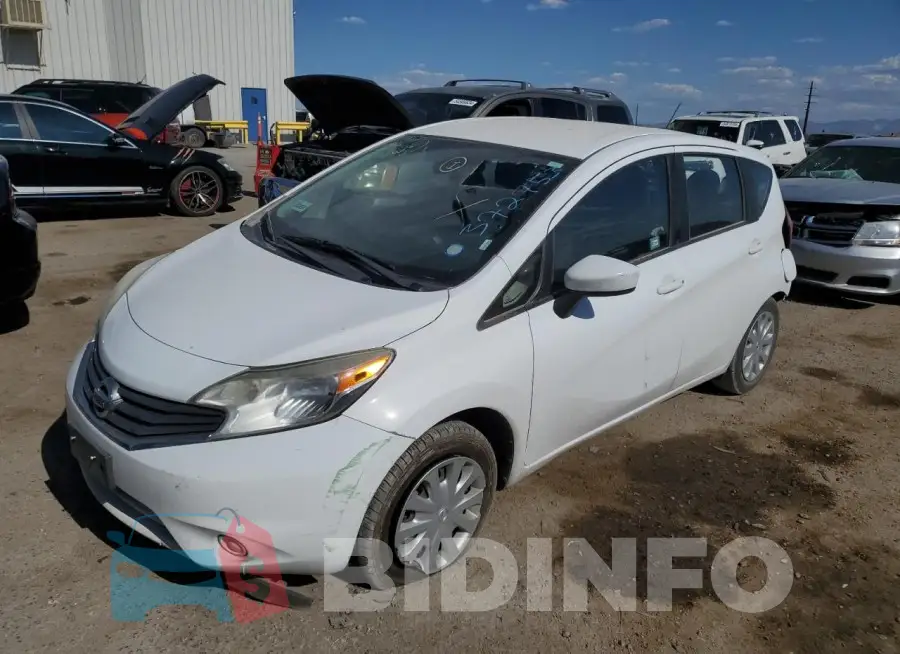 3N1CE2CP6GL372753 Photo# 1