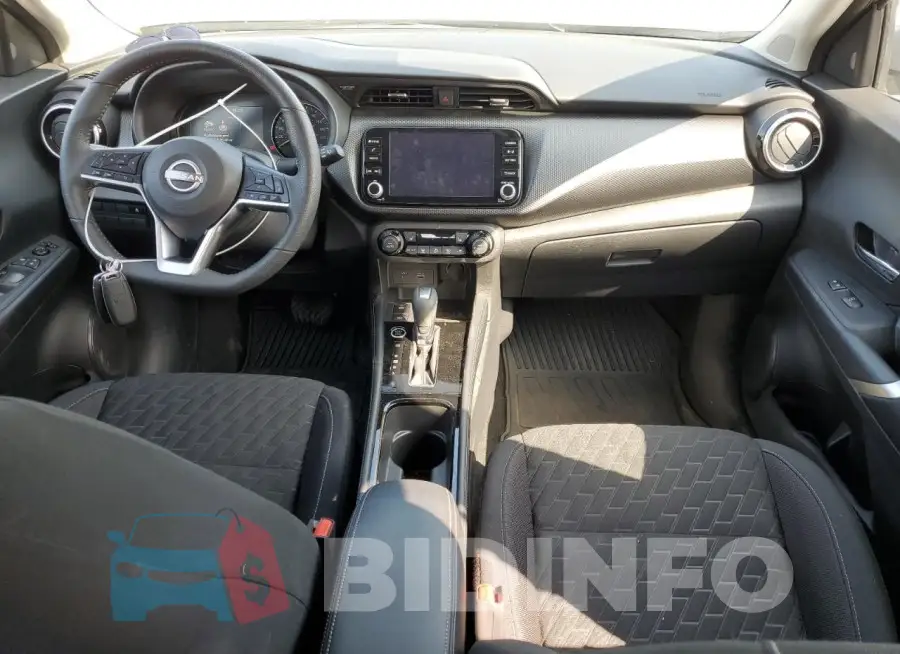 3N1CP5CV4PL519534 Photo# 8