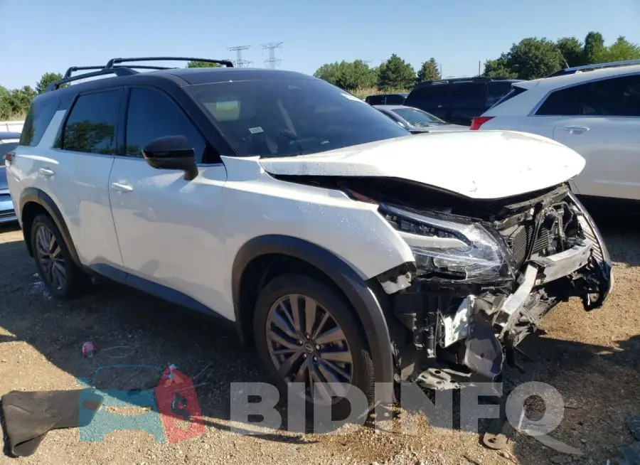 5N1DR3CD8PC262554 Photo# 4
