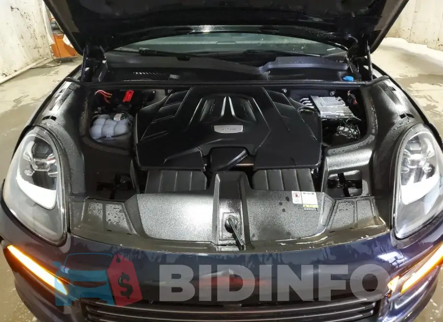 WP1AA2AY7PDA01066 Photo# 12