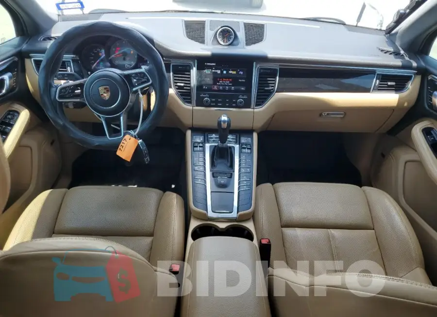 WP1AB2A5XHLB18652 Photo# 8