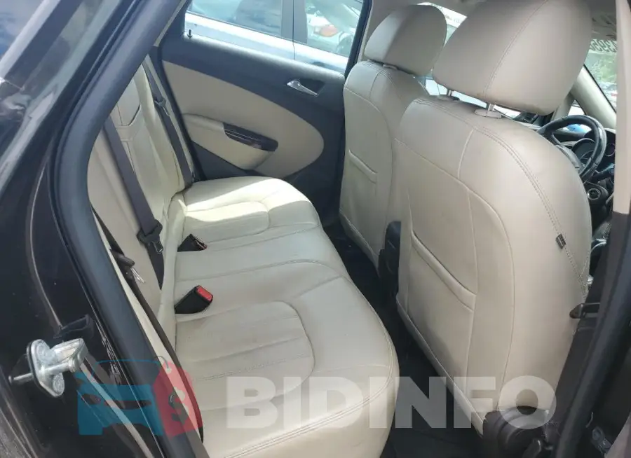 1G4PS5SK3G4102864 Photo# 10