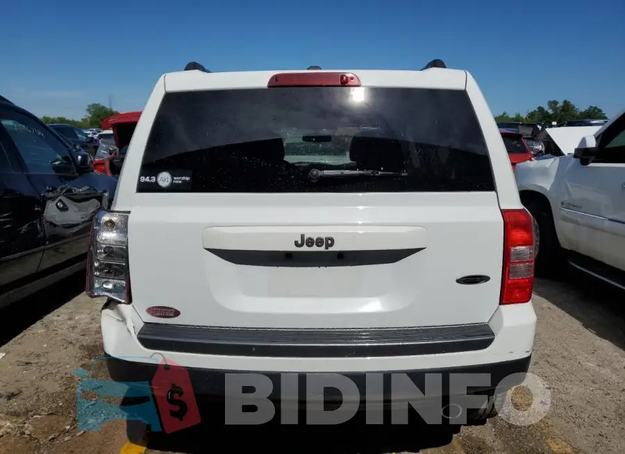 1C4NJPBAXGD603848 Photo# 6