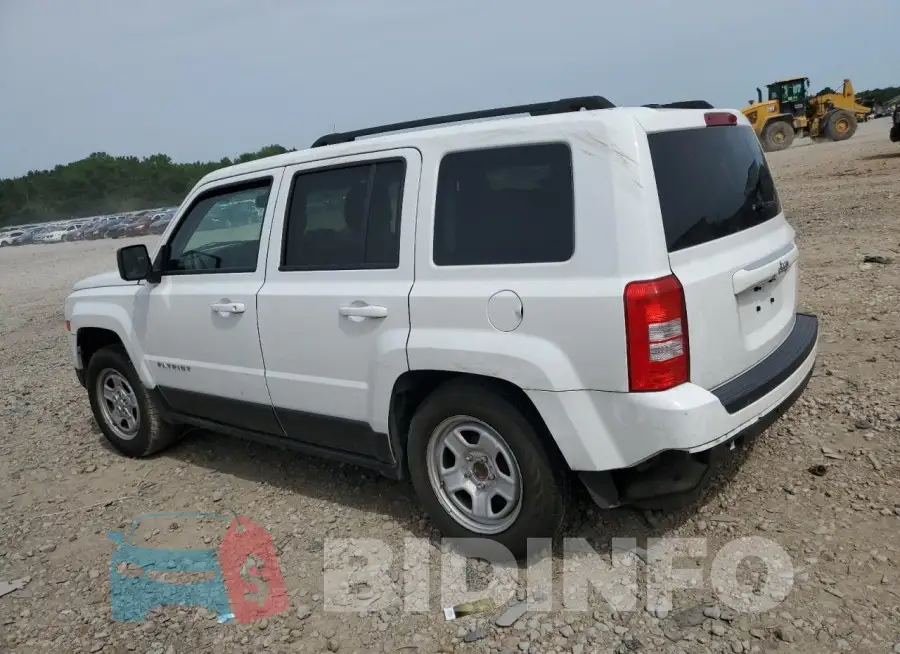 1C4NJPBB2GD770696 Photo# 2