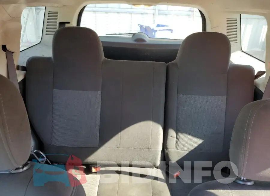 1C4NJRFB3HD151693 Photo# 10