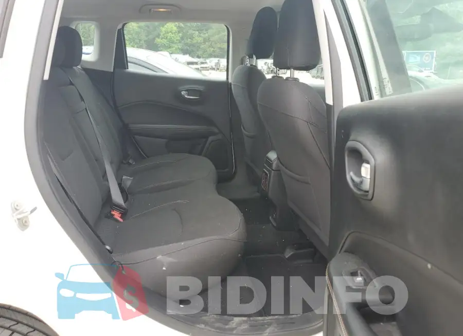 3C4NJCAB8LT102352 Photo# 11