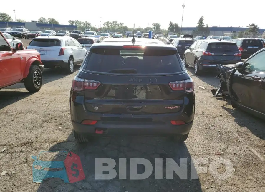 3C4NJDDB3HT657492 Photo# 6