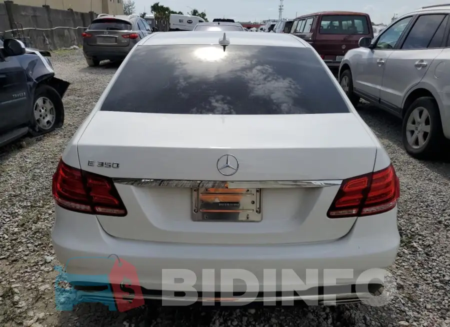 WDDHF5KB1GB190229 Photo# 6