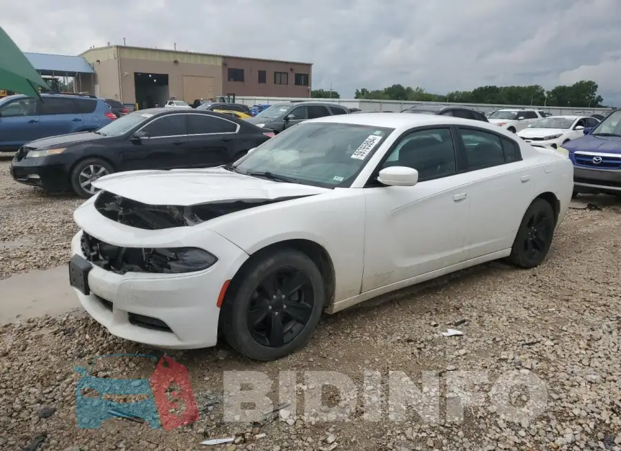 2C3CDXBG6FH928652 Photo# 1