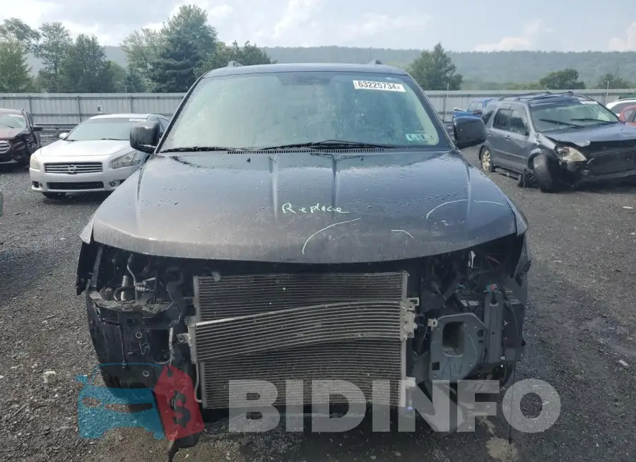 3C4PDCAB6HT581412 Photo# 5