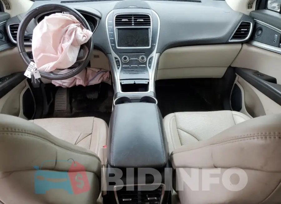 2LMPJ8LR4GBL40670 Photo# 8