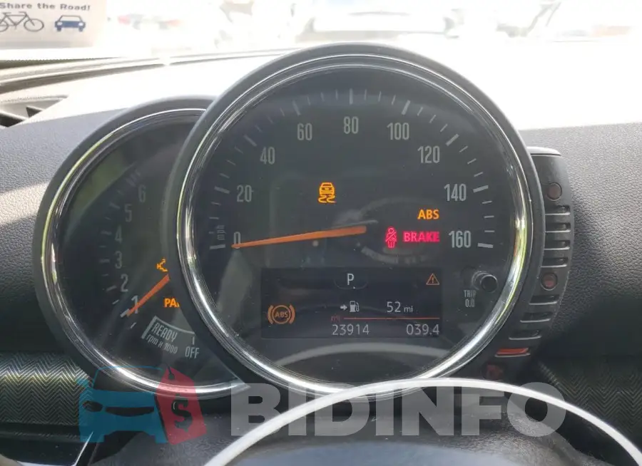 WMWLU5C30H2E83994 Photo# 9