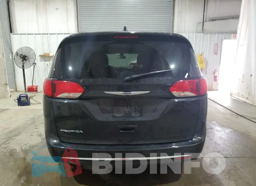 2C4RC1BG8LR110917 Photo# 6