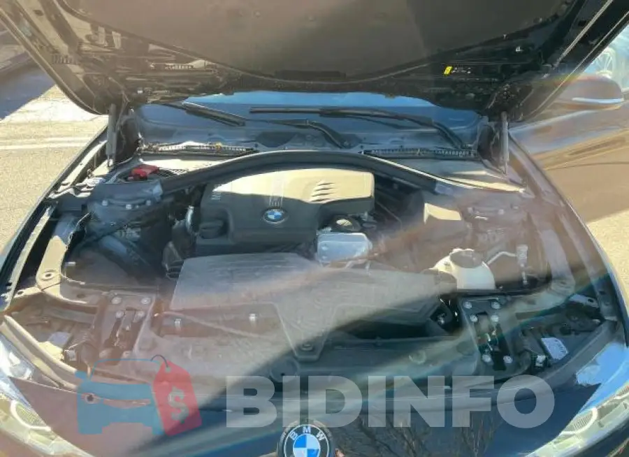 WBA8A3C5XJA491761 Photo# 7