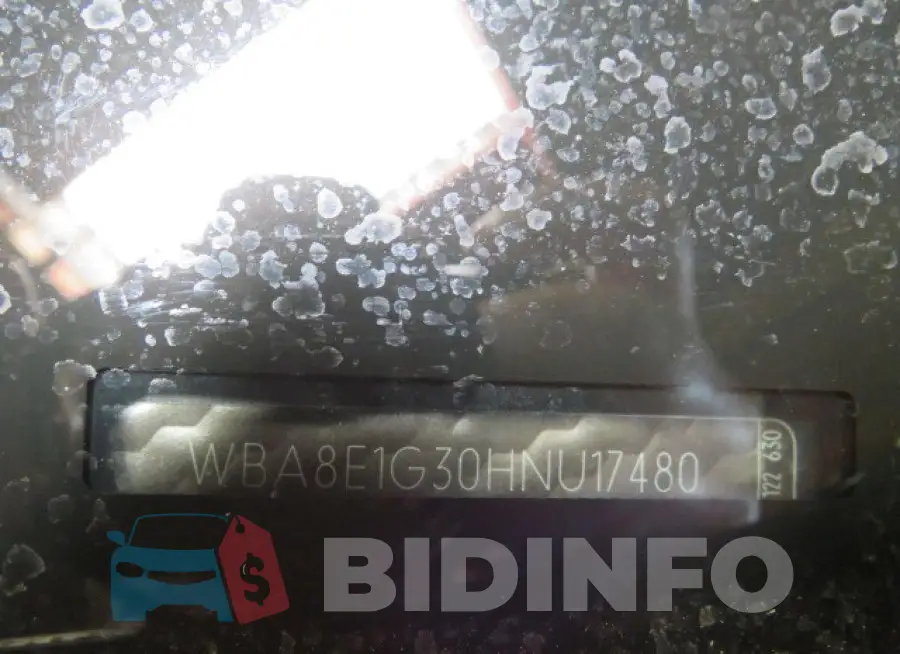 WBA8E1G30HNU17480 Photo# 10