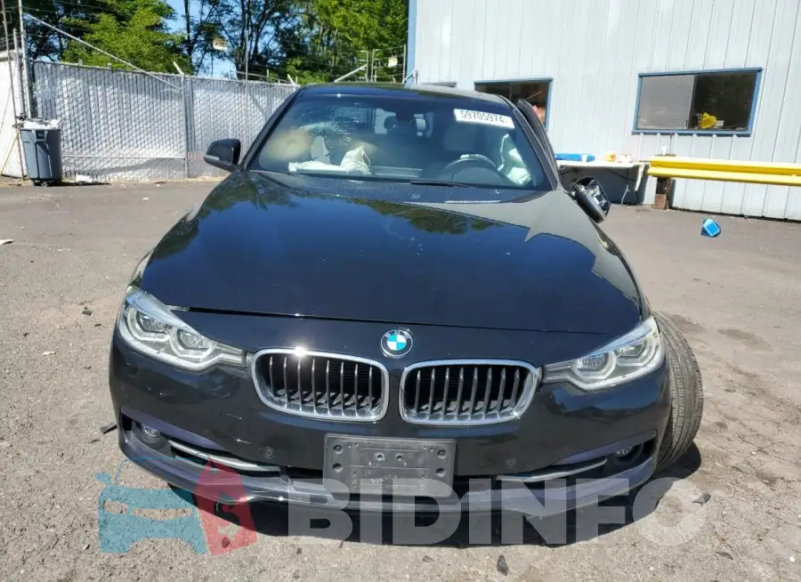 WBA8E9G50GNT82292 Photo# 5