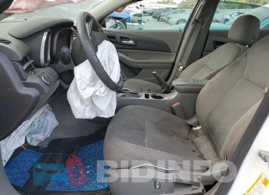 1G11B5SL2FF287617 Photo# 7