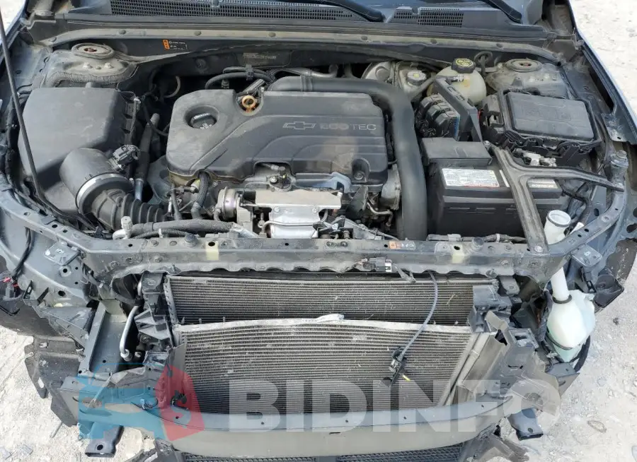 1G1ZB5ST1HF256008 Photo# 11