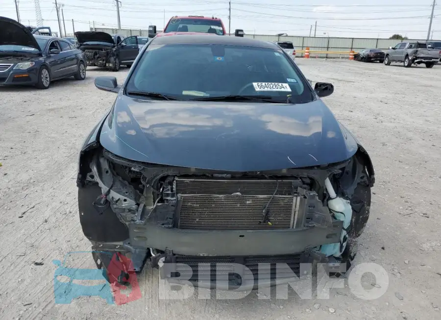 1G1ZB5ST1HF256008 Photo# 5