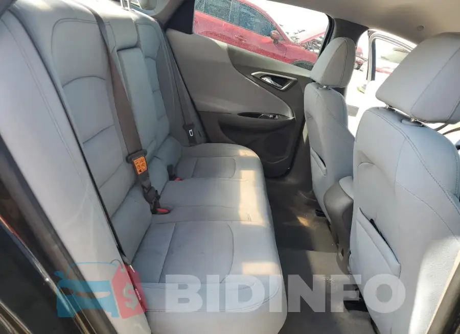 1G1ZB5ST6HF217852 Photo# 10