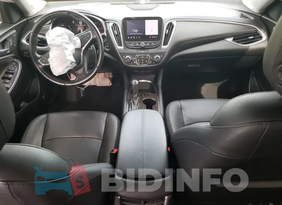 1G1ZE5SX4LF118417 Photo# 8