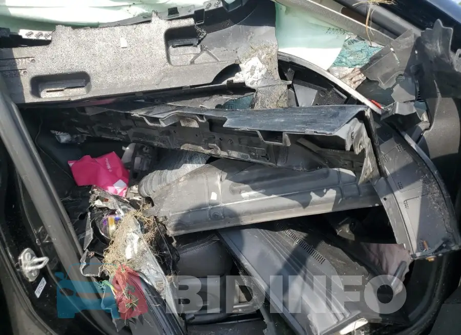 2G1115SL6F9275028 Photo# 7