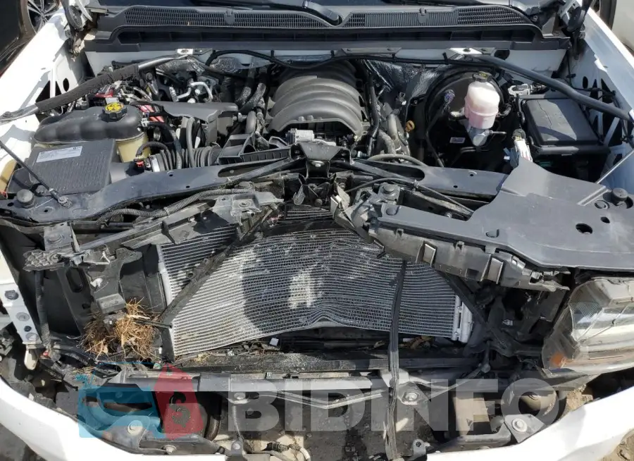 3GCUKREC8JG281402 Photo# 11