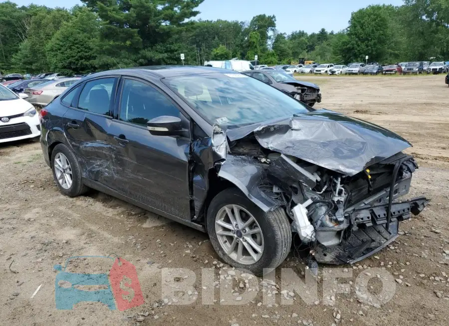 1FADP3F2XHL301320 Photo# 4