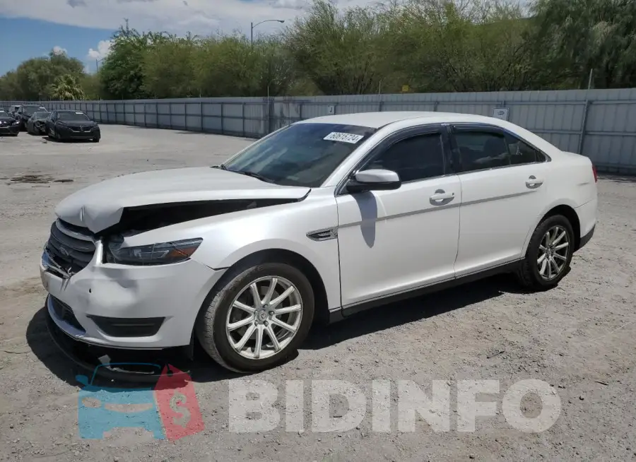 1FAHP2E82FG163523 Photo# 1