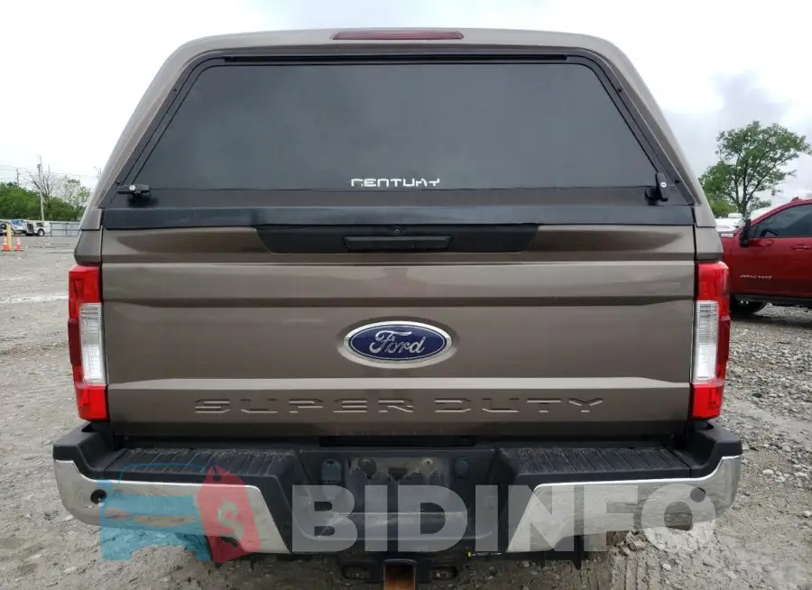 1FT8W3BT2JEB27184 Photo# 6