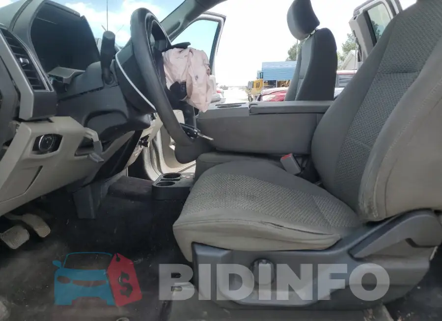 1FTFX1EF8HKD02323 Photo# 7