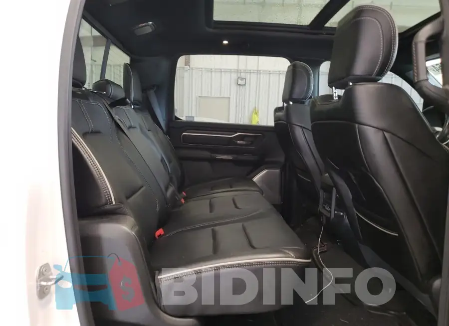 1C6SRFHT1LN266822 Photo# 10